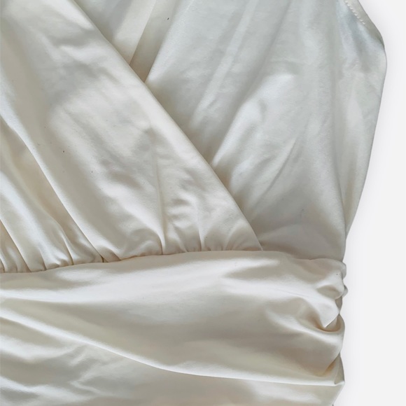 Banana Republic Sleeveless Wrap style top. - Picture 7 of 7